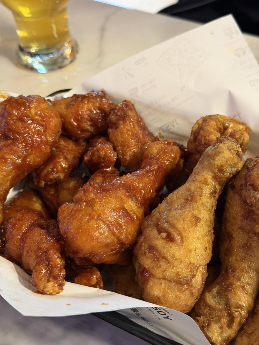 Kyochon Chicken Yatap Review | Try Korea’s Famous Chimaek & Red Combo
